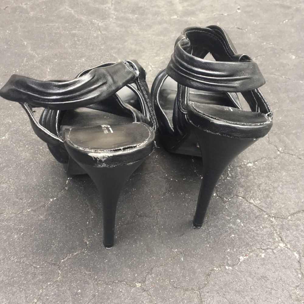 Cute spring heels - Picture 3 of 4